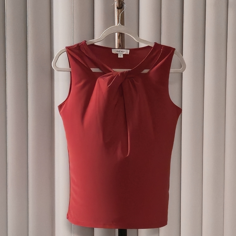 Nine West Red Sleeveless Twist-Front Blouse